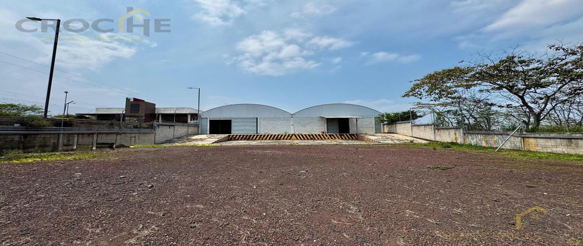 Foto de bodega en renta en  , tres pasos, emiliano zapata, veracruz de ignacio de la llave, 29816679 No. 01
