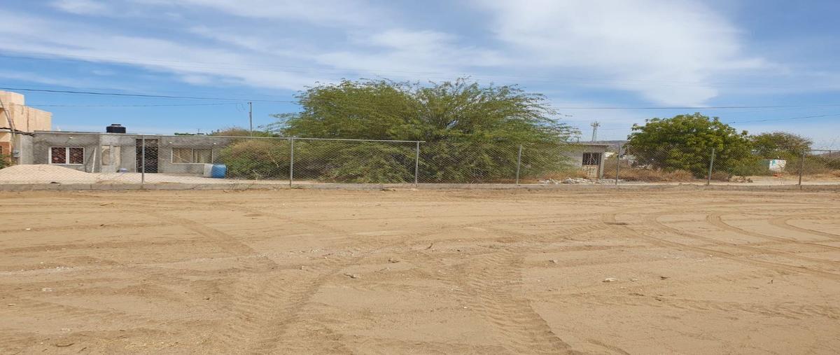 Foto de terreno habitacional en venta en troyanos esquina con cueva pintada, colonia los tabachines, codigo postal 23084, la paz, baja california sur. 240434.5"n 1101748.5"w , los tabachines, la paz, baja california sur, 0 No. 04