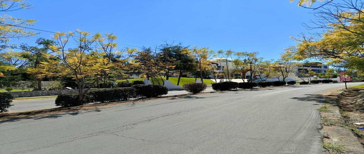 Foto de terreno habitacional en unidad privativa número 10manzana 2 del coto “ganadero”que forma parte del condominio denominado “santa sofía haciendas-country club , haciendas de huaxtla, el arenal, jalisco, 29278774 foto 04 Foto de terreno habitacional en venta en unidad privativa número 10manzana 2 del coto “ganadero”que forma parte del condominio denominado “santa sofía haciendas-country club , haciendas de huaxtla, el arenal, jalisco, 29278774 No. 04