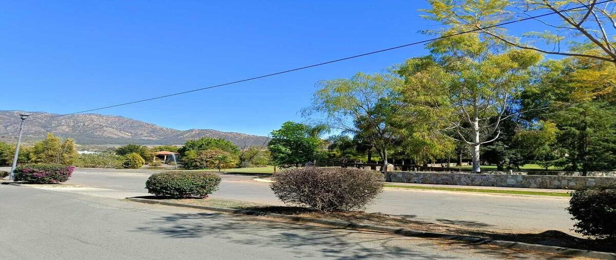 Foto de terreno habitacional en unidad privativa número 10manzana 2 del coto “ganadero”que forma parte del condominio denominado “santa sofía haciendas-country club , haciendas de huaxtla, el arenal, jalisco, 29278774 foto 05 Foto de terreno habitacional en venta en unidad privativa número 10manzana 2 del coto “ganadero”que forma parte del condominio denominado “santa sofía haciendas-country club , haciendas de huaxtla, el arenal, jalisco, 29278774 No. 05