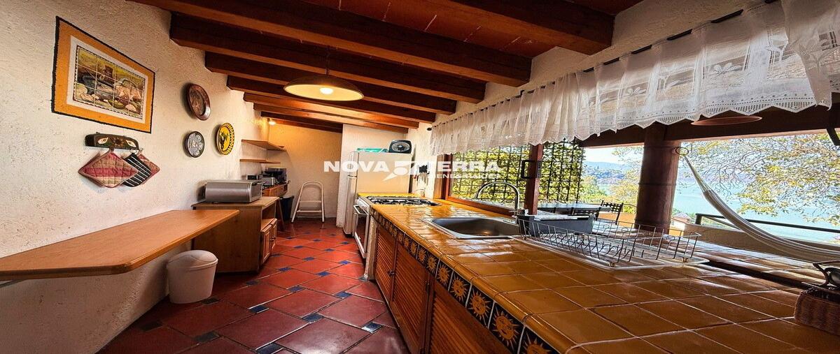Foto de casa en venta en valle de bravo , valle de bravo, valle de bravo, méxico, 0 No. 03