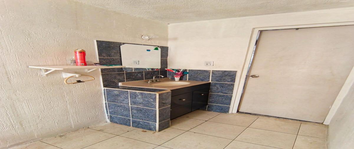 Foto de casa en venta en  , valle de los naranjos ii sección, celaya, guanajuato, 0 No. 05