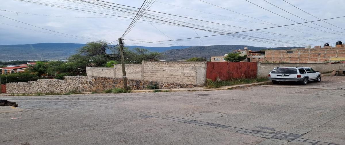 Foto de terreno habitacional en verano esquina 21 de marzo , la unidad deportiva, jocotepec, jalisco, 0 foto 02 Foto de terreno habitacional en venta en verano esquina 21 de marzo , la unidad deportiva, jocotepec, jalisco, 0 No. 02