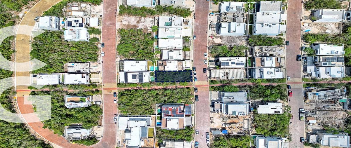 Foto de terreno habitacional en venta en  , vía cumbres residencial, benito juárez, quintana roo, 0 No. 04