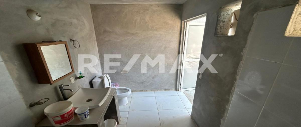 Foto de terreno habitacional en venta en vialidad 5 , sector m, santa maría huatulco, oaxaca, 31146495 No. 04