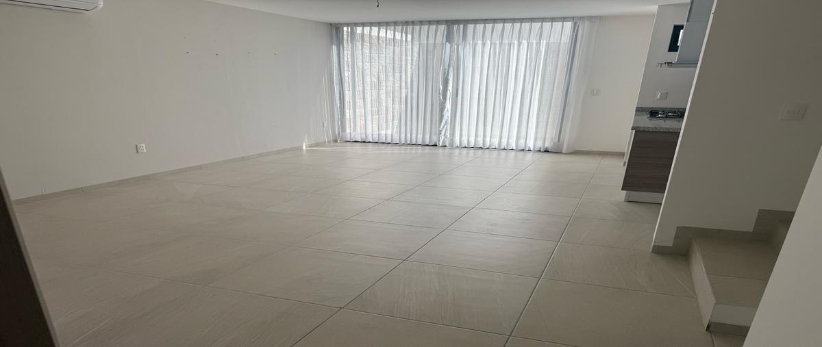 Foto de casa en venta en  , villa carriedo, el marqués, querétaro, 0 No. 03