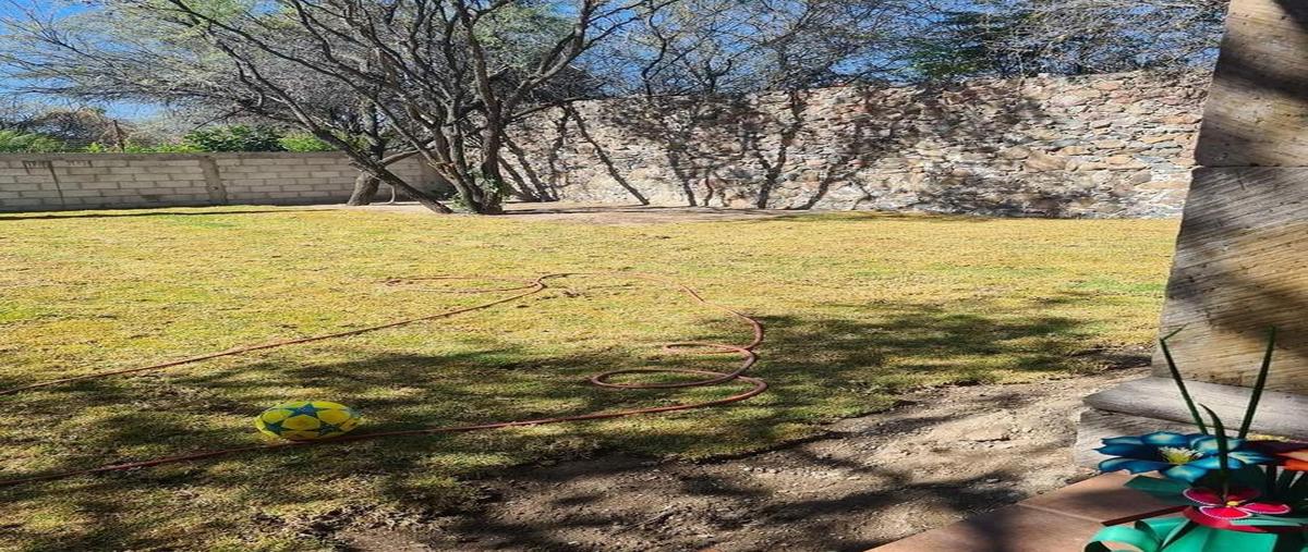 Foto de casa en venta en  , villa de los frailes, san miguel de allende, guanajuato, 30574157 No. 03