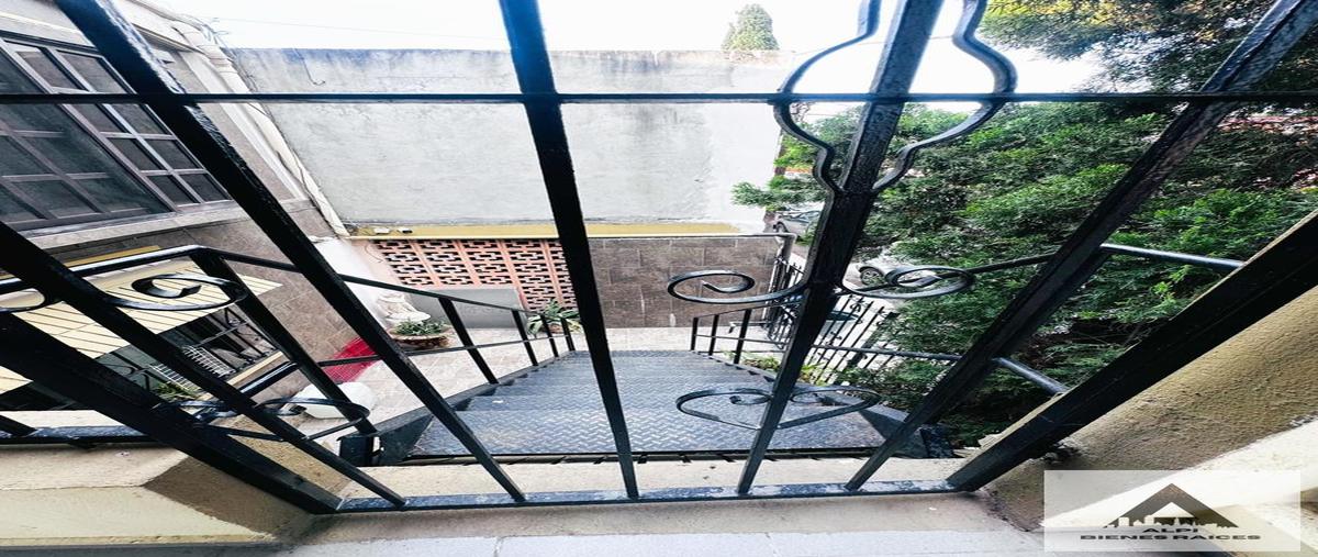 Foto de casa en , villa florida, monterrey, nuevo león, 0 foto 02 Foto de casa en renta en , villa florida, monterrey, nuevo león, 0 No. 02