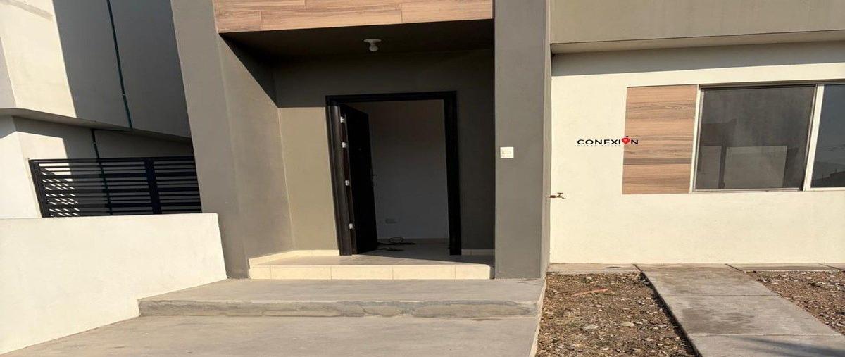 Foto de casa en venta en  , villas castellana, saltillo, coahuila de zaragoza, 0 No. 03