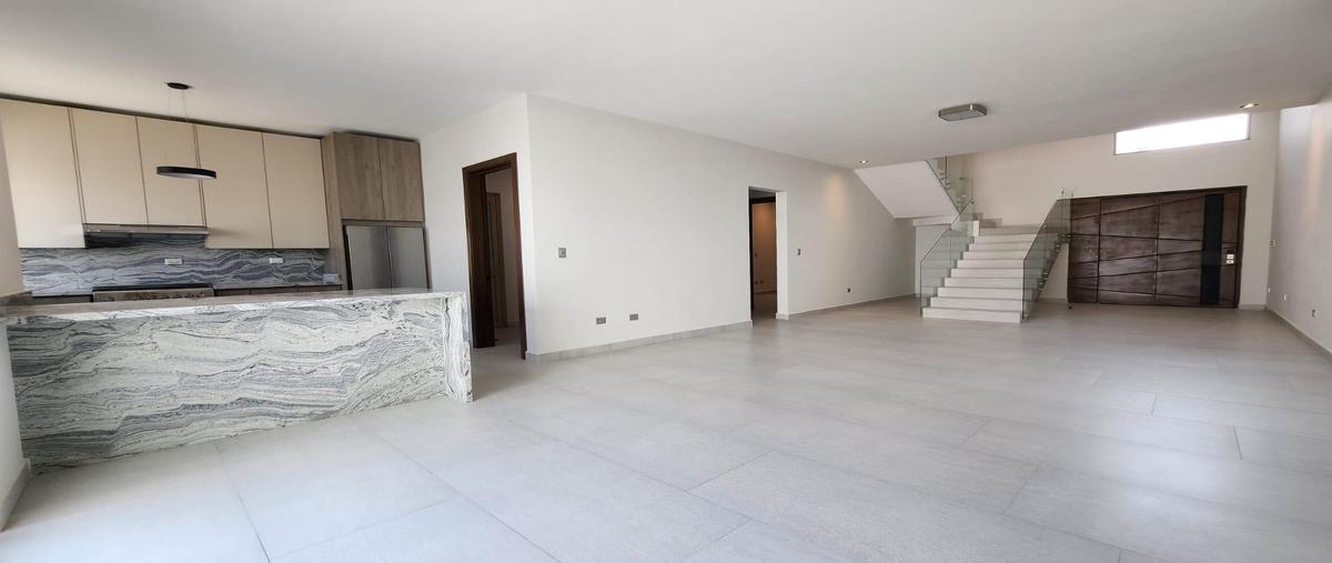 Foto de casa en venta en  , villas de guadalupe, saltillo, coahuila de zaragoza, 0 No. 04
