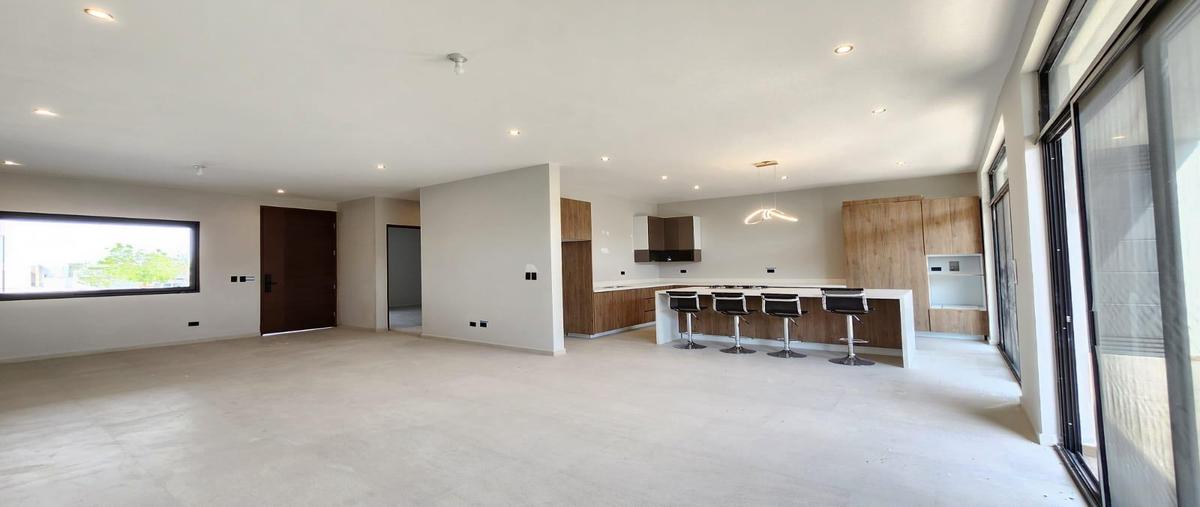 Foto de casa en venta en  , villas de la aurora, saltillo, coahuila de zaragoza, 29826179 No. 03