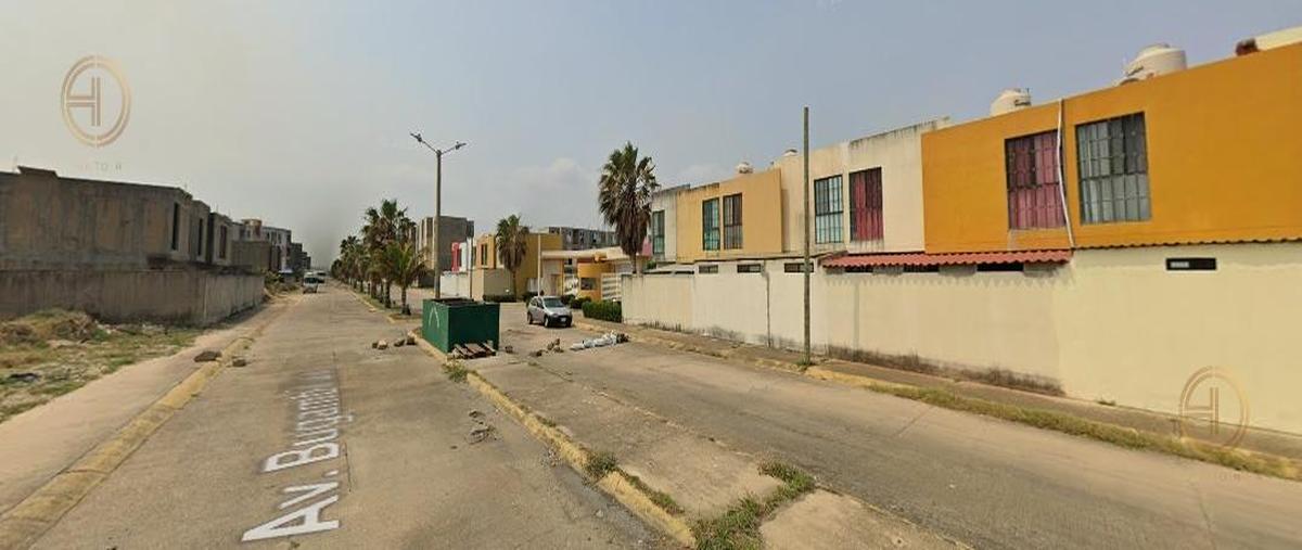 Foto de casa en venta en  , villas de san martín, coatzacoalcos, veracruz de ignacio de la llave, 30211790 No. 02