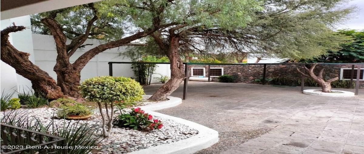 Foto de casa en venta en  , villas del mesón, querétaro, querétaro, 0 No. 03