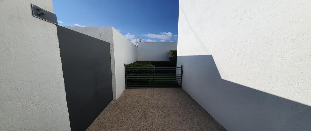 Foto de casa en venta en  , villas del mesón, querétaro, querétaro, 0 No. 03