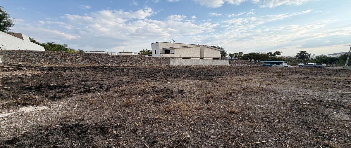 Foto de terreno habitacional en venta en  , villas del mesón, querétaro, querétaro, 31082201 No. 03