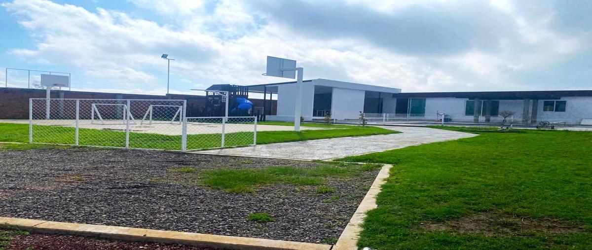 Foto de casa en venta en  , villas ecológicas los nardos (los nardos), lagos de moreno, jalisco, 27442523 No. 02