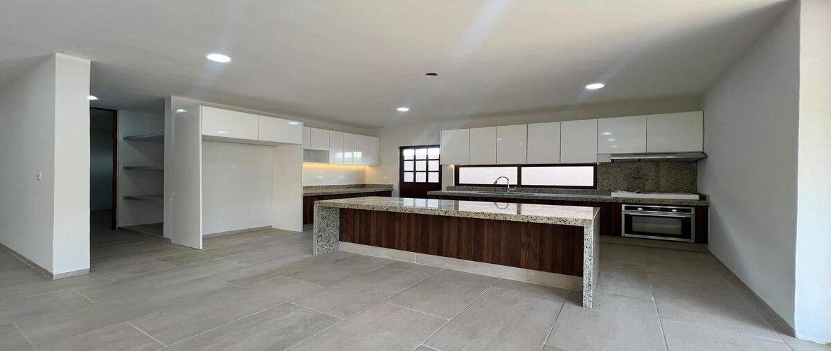 Foto de casa en venta en  , xcanatún, mérida, yucatán, 30711270 No. 03