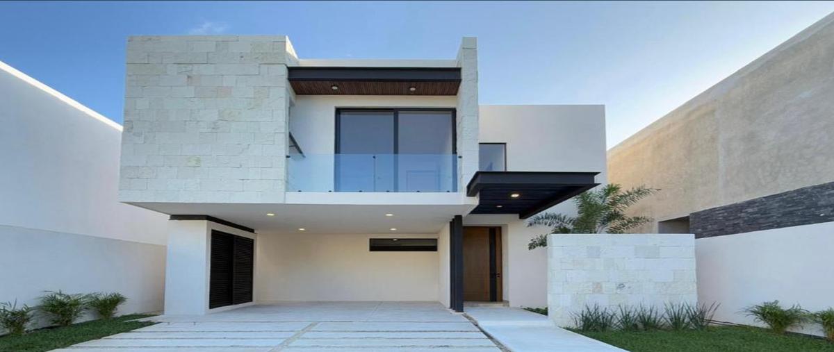 Foto de casa en , yucatán country club, mérida, yucatán, 29452236 foto 01 Foto de casa en venta en , yucatán country club, mérida, yucatán, 29452236 No. 01