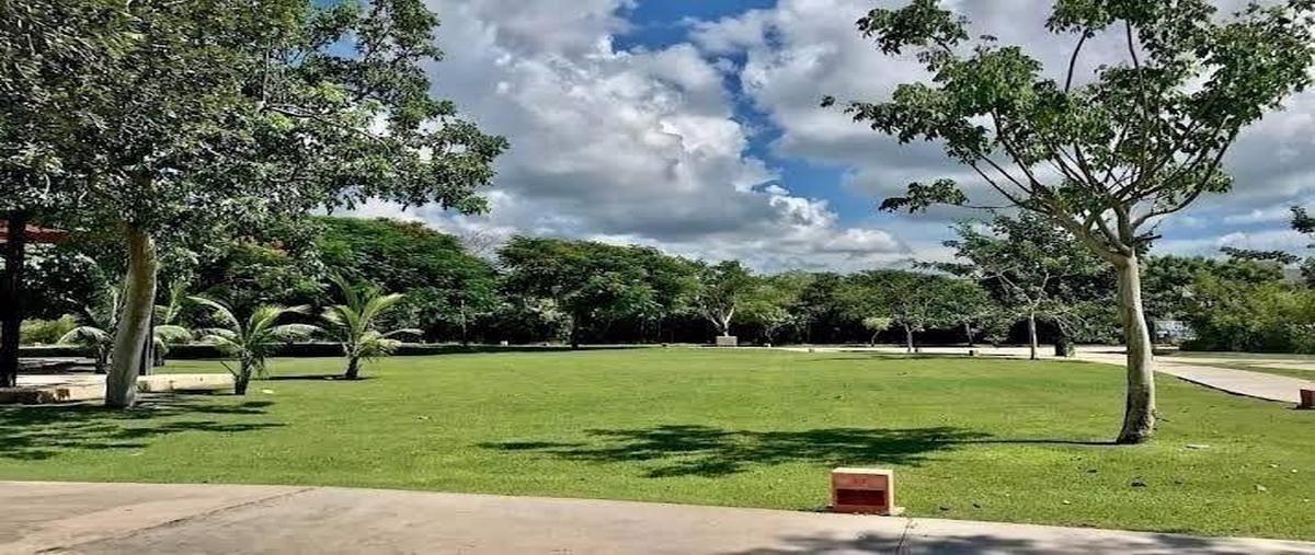 Foto de terreno habitacional en venta en  , yucatán country club, mérida, yucatán, 30147565 No. 03
