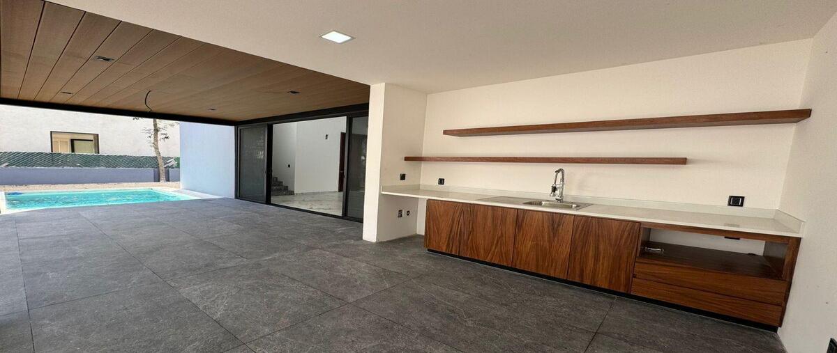 Foto de casa en venta en  , yucatán country club, mérida, yucatán, 30513811 No. 03