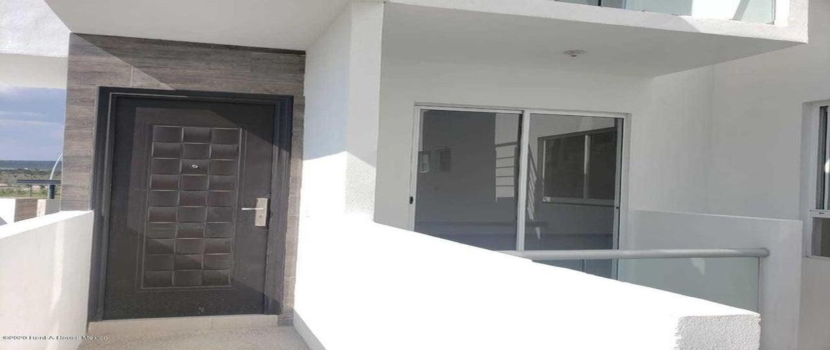 Foto de departamento en venta en  , zakia, el marqués, querétaro, 0 No. 03