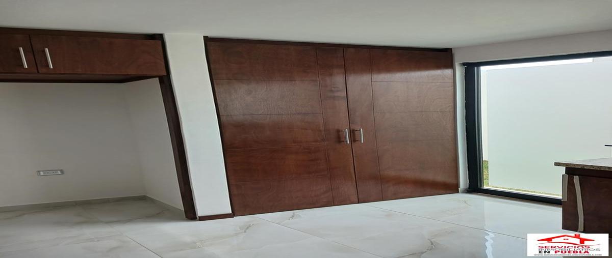Foto de casa en venta en  , zona cementos atoyac, puebla, puebla, 0 No. 04