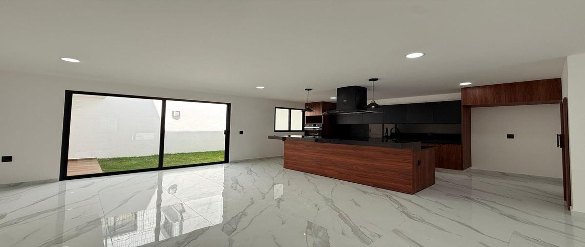 Foto de casa en venta en  , zona cementos atoyac, puebla, puebla, 30612894 No. 04