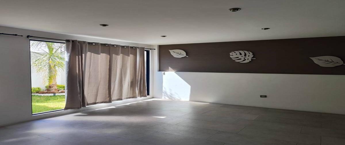 Foto de casa en venta en  , zona cementos atoyac, puebla, puebla, 0 No. 03