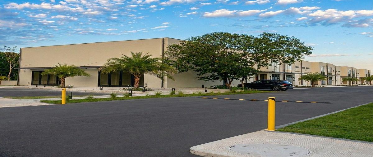 Foto de local en zona country , santa maría yaxché, mérida, yucatán, 0 foto 01 Foto de local en renta en zona country , santa maría yaxché, mérida, yucatán, 0 No. 01