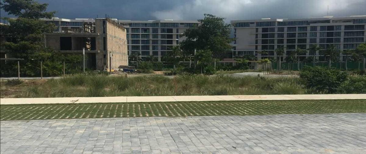 Foto de terreno habitacional en venta en  , zona hotelera, benito juárez, quintana roo, 0 No. 04