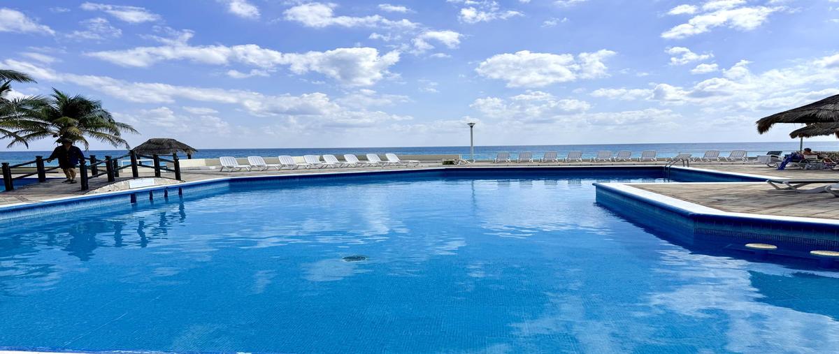 Foto de departamento en venta en  , zona hotelera, benito juárez, quintana roo, 0 No. 03