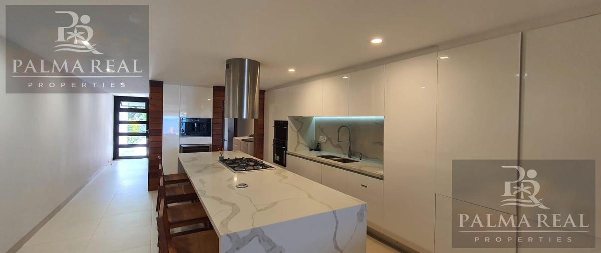 Foto de casa en venta en  , zona hotelera, benito juárez, quintana roo, 0 No. 04