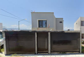 Foto de inmueble en Av Ernesto Guajardo Salinas entre calles Sauce y tulipan  #563, Col. Villas del Carmen C.P. 87135, Victoria