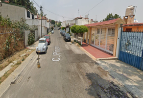 Foto de inmueble en C. Pinzón, Las Alamedas, 52970 Cdad. López Mateos, Méx. #00Int. 00, Col. Las Alamedas C.P. 52970, Atizapán de Zaragoza