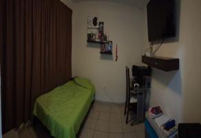 Foto de inmueble en Valle de Santiago  #104, Col. Ciudad del Sol Sección Valle de Santiago C.P. 76116, Querétaro