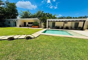 Foto de inmueble en 97302 Xcanatún, Yuc., Col. Xcanatún C.P. 97302, Mérida