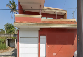 Foto de inmueble en Calle Dieciséis 928 #928, Col. Pocitos y Rivera C.P. 91729, Veracruz