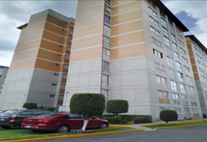 Foto de inmueble en Calzada Renacimiento 120 #120, Col. San Miguel Amantla C.P. 02700, Azcapotzalco