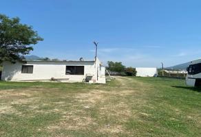 Foto de inmueble en COMONFORT #324, Col. Sección los Álamos C.P. 67350, Allende