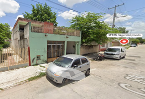 Foto de inmueble en C 83 #487B, Col. Los Cocos C.P. 97000, Mérida