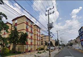 Foto de inmueble en ALFREDO DEL MAZO, Col. Valle del Tenayo C.P. 54147, Tlalnepantla de Baz
