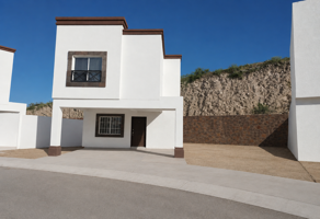 Foto de inmueble en Cto. Ebron, 31170 Chihuahua, Chih. #s/n, Col. Palma Real C.P. 31170, Chihuahua