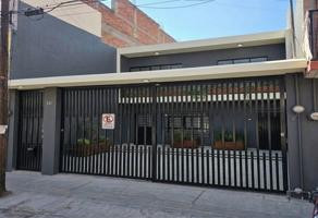Foto de inmueble en Calle J. M. Pino Suárez #30, Col. Silao Centro C.P. 36100, Silao de la Victoria