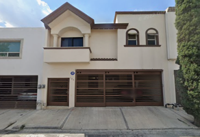 Foto de inmueble en Av. Cumbres Elite, Monterrey, N.L., Col. Cumbres Elite 7 Sector C.P. 64349, Monterrey