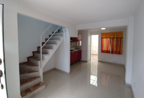 Foto de inmueble en Av Hacienda de Sta Ana, San José Buenavista, 50885 Fraccionamiento Rinconada del Valle, Méx. #LT-14Int. MZ-19D, Col. Rinconada del Valle C.P. 50885, Temoaya