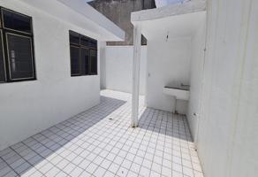 Foto de inmueble en Benítez, Col. Consejo Agrarista Mexicano C.P. 09760, Iztapalapa