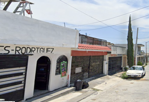 Foto de inmueble en La Trinidad 848, La Trinidad, Jardines de la Silla, 67250 Cdad. Benito Juárez, N.L. #848, Col. Hacienda Santa Lucia C.P. 67250, Juárez