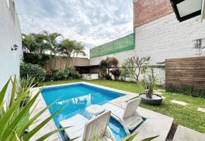 Foto de inmueble en santos degollado, Col. Cuernavaca Centro C.P. 62000, Cuernavaca