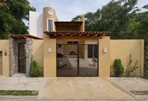 Foto de inmueble en P.º de las Alondras 288, 40880 Ixtapa Zihuatanejo, Gro. #s/n, Col. Morrocoy C.P. 40880, Zihuatanejo de Azueta