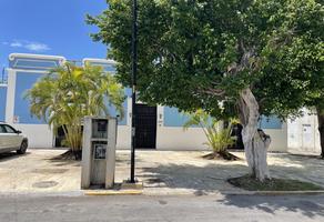 Foto de inmueble en 10, Col. San Román C.P. 24040, Campeche